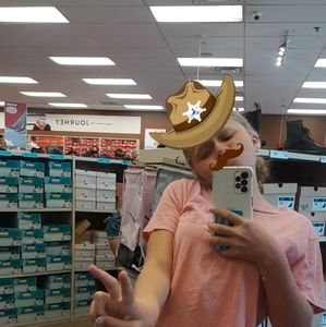 Meet your Posher, Mystery